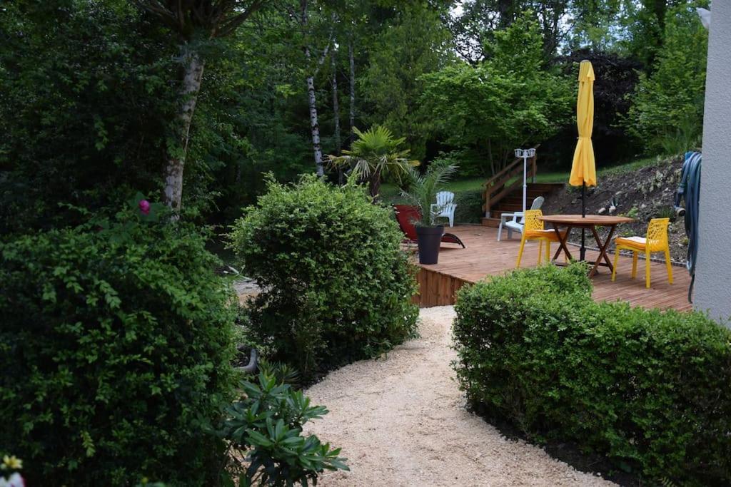 Gite Recent Au Calme Entre Champs Et Forets Perigord Vert Grand Brassac Exterior foto
